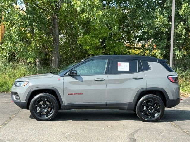 2023 Jeep Compass Trailhawk