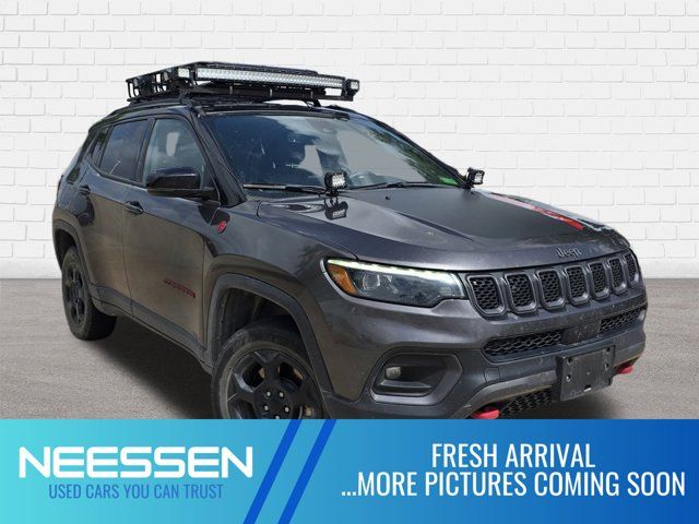 2023 Jeep Compass Trailhawk