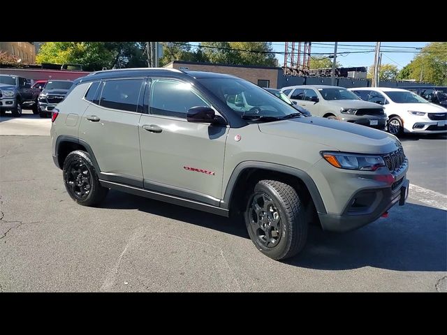 2023 Jeep Compass Trailhawk