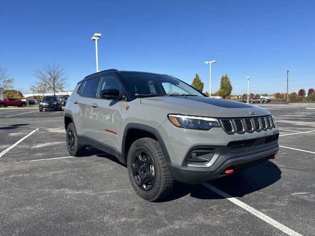 2023 Jeep Compass Trailhawk