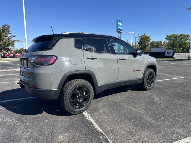 2023 Jeep Compass Trailhawk