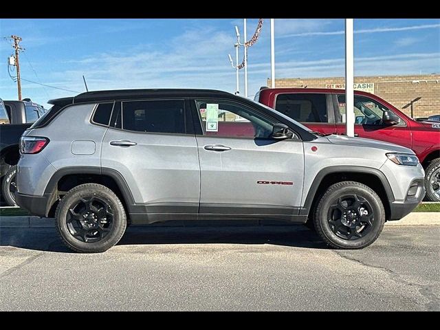 2023 Jeep Compass Trailhawk