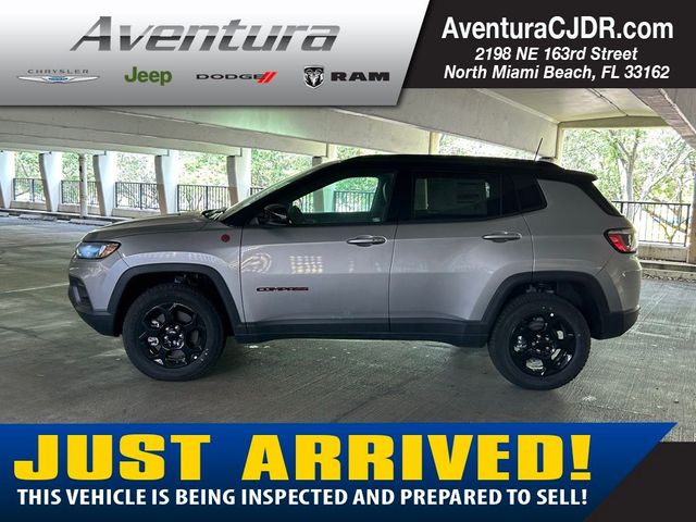 2023 Jeep Compass Trailhawk