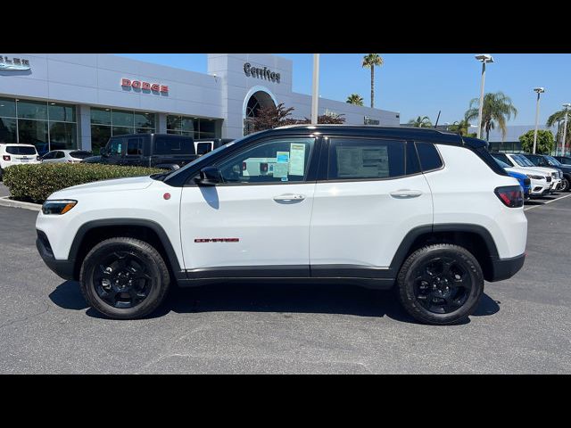 2023 Jeep Compass Trailhawk