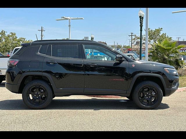 2023 Jeep Compass Trailhawk