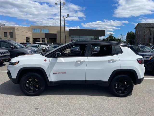 2023 Jeep Compass Trailhawk