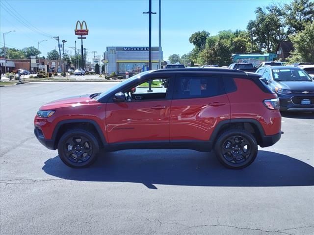 2023 Jeep Compass Trailhawk