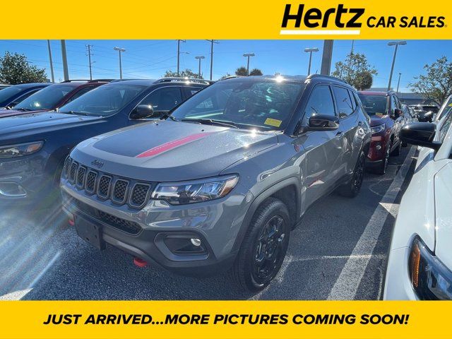 2023 Jeep Compass Trailhawk