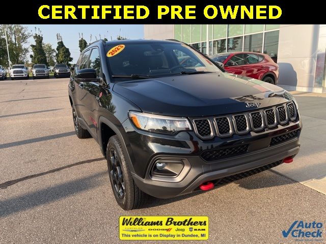 2023 Jeep Compass Trailhawk