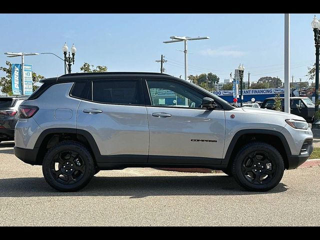 2023 Jeep Compass Trailhawk