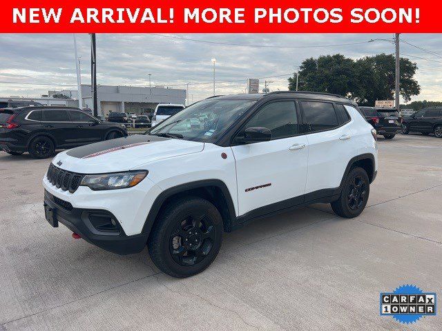 2023 Jeep Compass Trailhawk