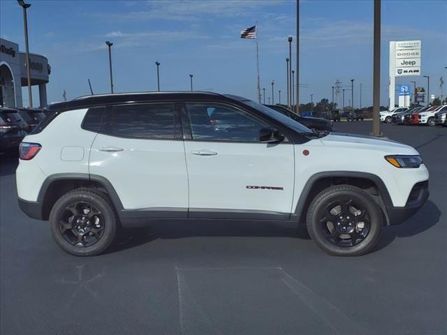 2023 Jeep Compass Trailhawk