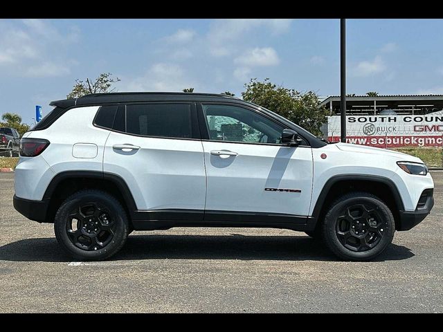 2023 Jeep Compass Trailhawk