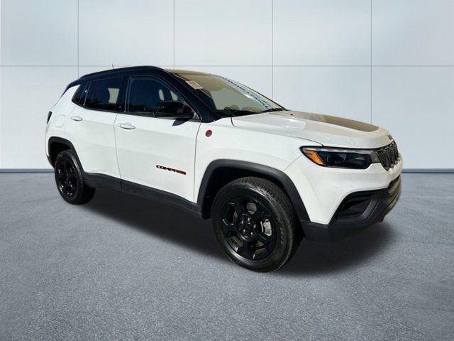 2023 Jeep Compass Trailhawk