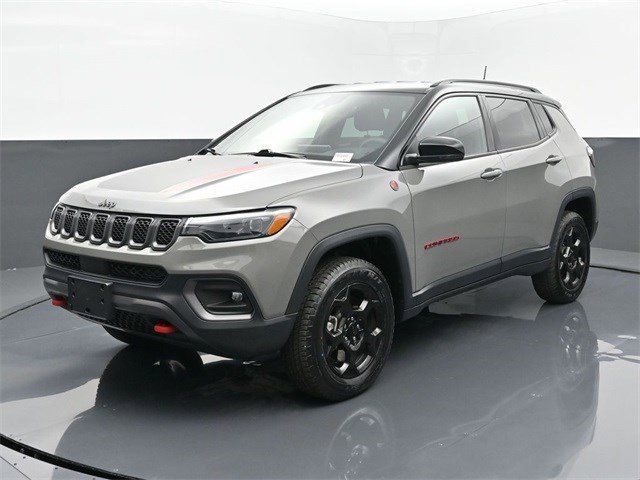 2023 Jeep Compass Trailhawk