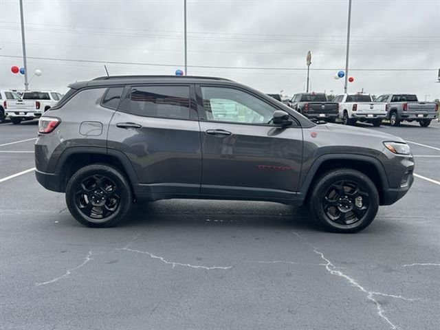 2023 Jeep Compass Trailhawk
