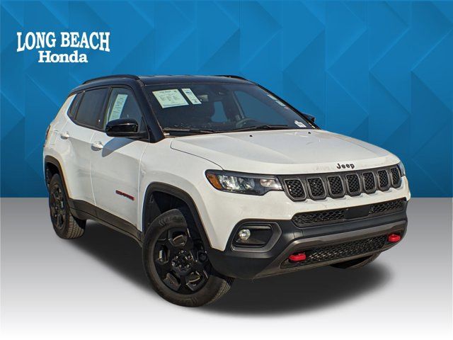 2023 Jeep Compass Trailhawk