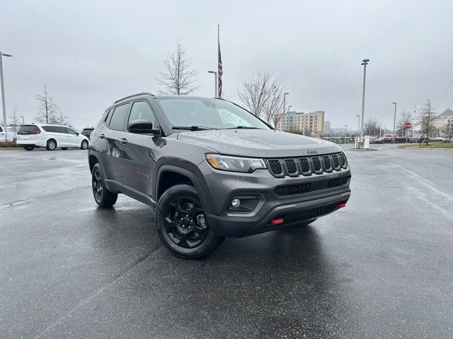 2023 Jeep Compass Trailhawk