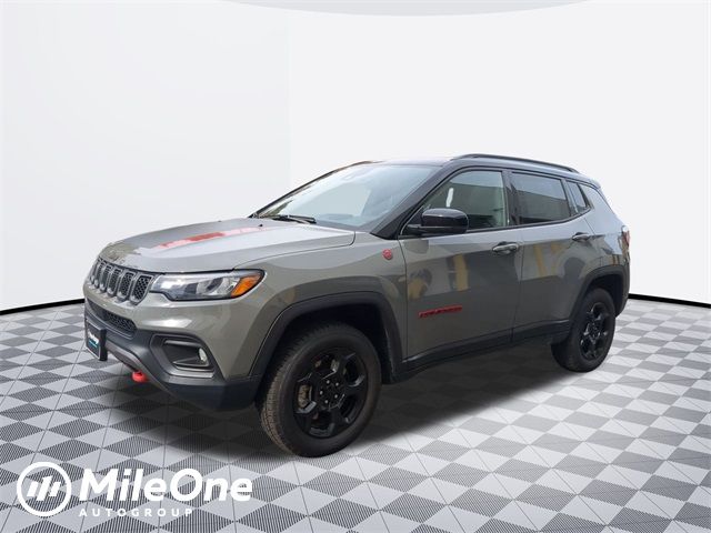 2023 Jeep Compass Trailhawk