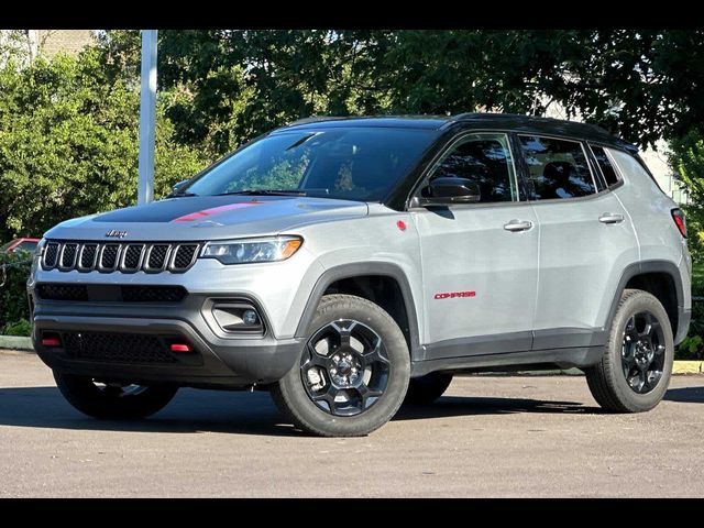 2023 Jeep Compass Trailhawk