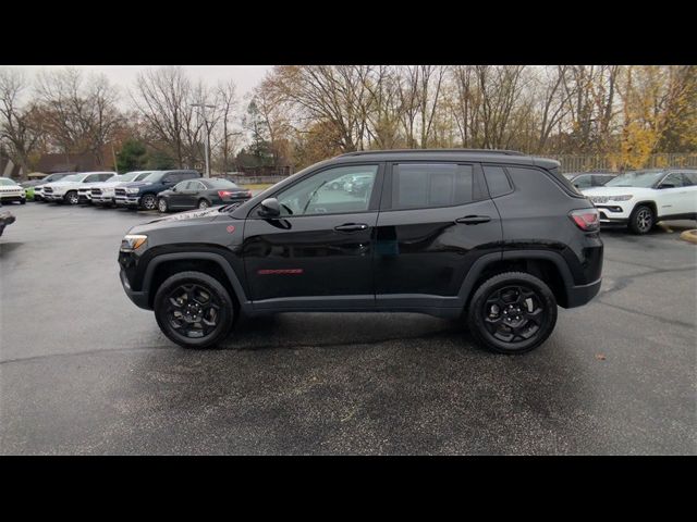 2023 Jeep Compass Trailhawk