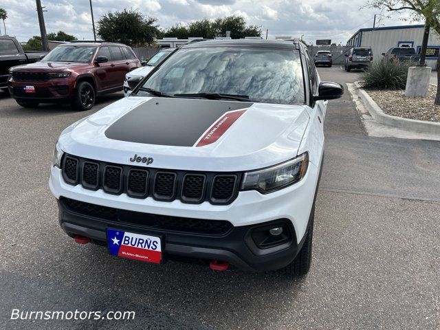 2023 Jeep Compass Trailhawk