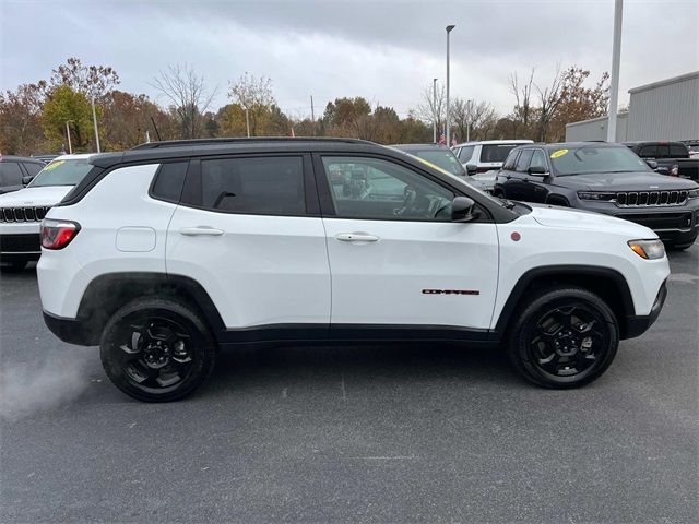 2023 Jeep Compass Trailhawk