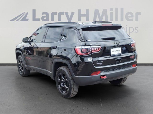 2023 Jeep Compass Trailhawk