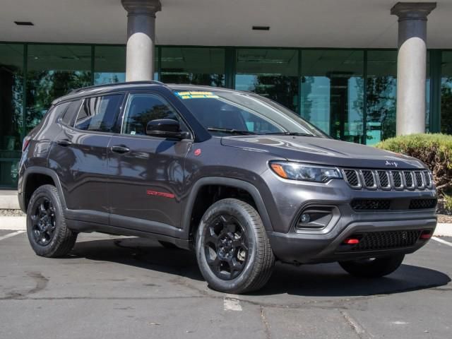 2023 Jeep Compass Trailhawk