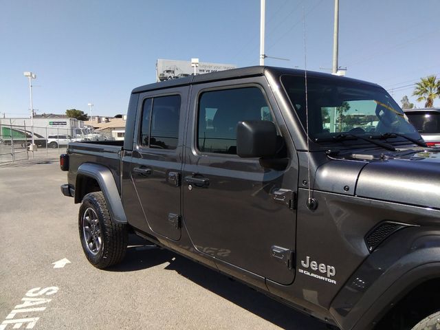 2023 Jeep Gladiator Overland