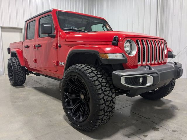 2023 Jeep Gladiator Overland