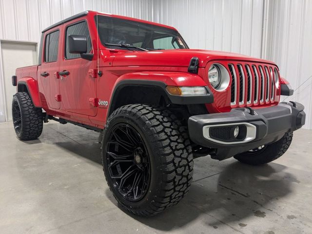 2023 Jeep Gladiator Overland