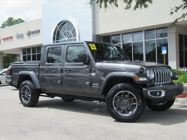 2023 Jeep Gladiator Overland