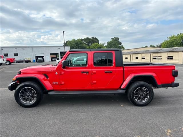 2023 Jeep Gladiator Overland