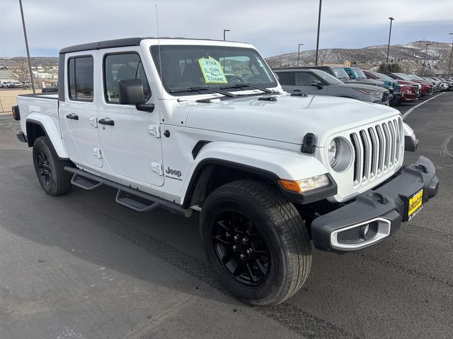 2023 Jeep Gladiator Overland