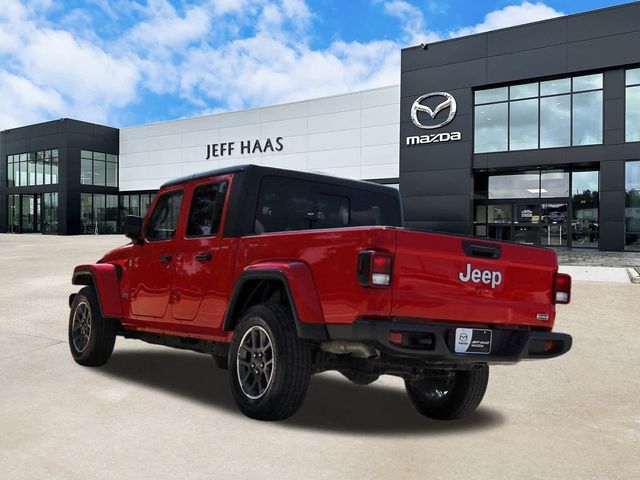 2023 Jeep Gladiator Overland