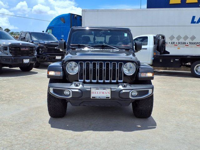 2023 Jeep Gladiator Overland