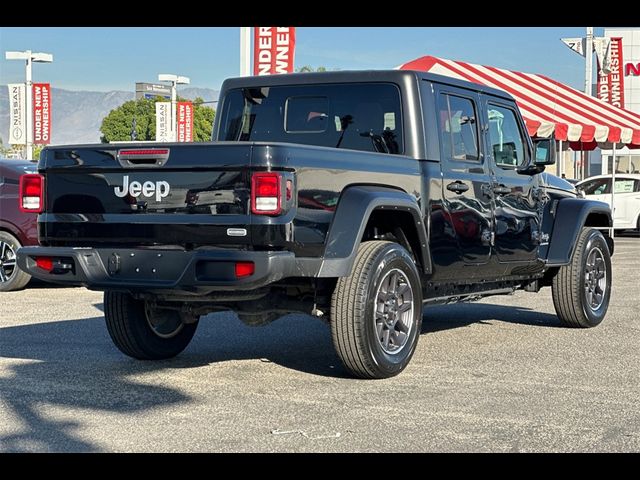 2023 Jeep Gladiator Overland