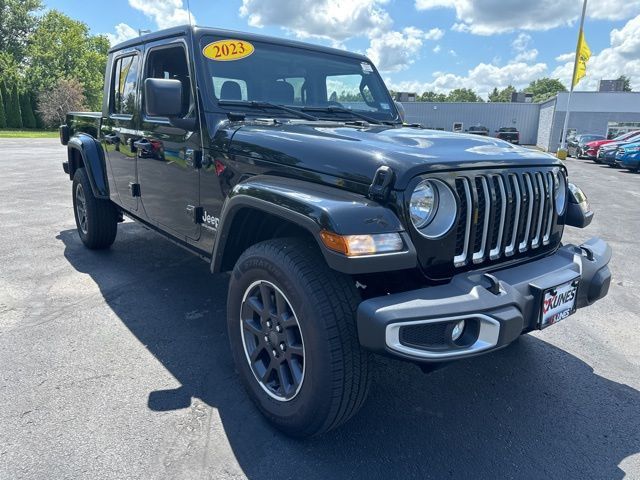 2023 Jeep Gladiator Overland