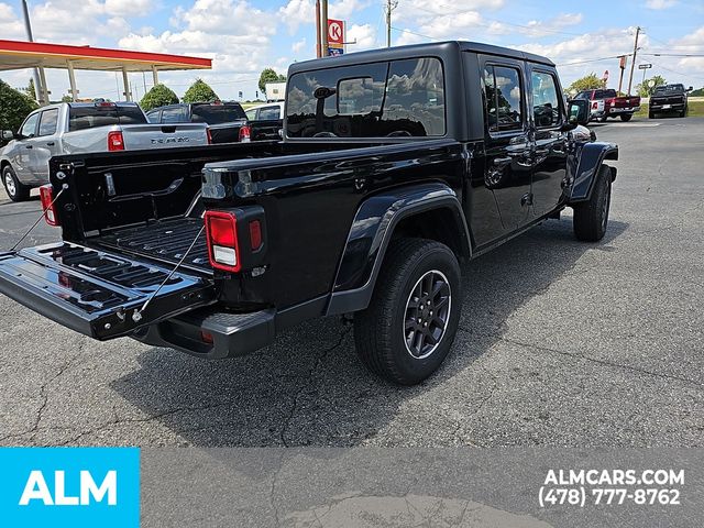 2023 Jeep Gladiator Overland