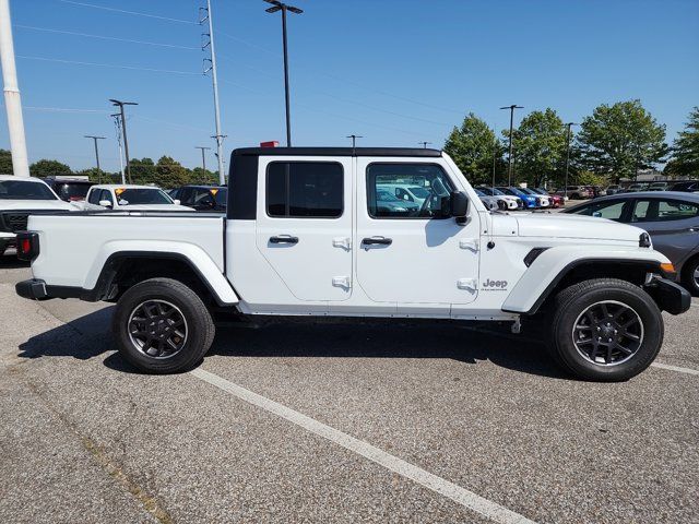 2023 Jeep Gladiator Overland