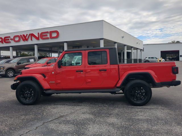 2023 Jeep Gladiator Overland