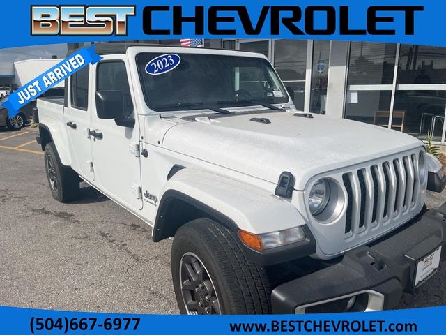 2023 Jeep Gladiator Overland