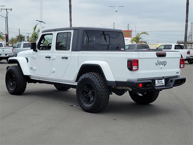 2023 Jeep Gladiator Overland