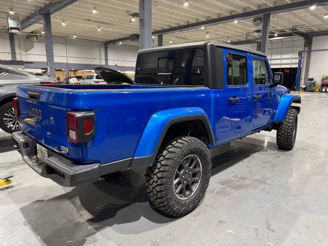 2023 Jeep Gladiator Overland