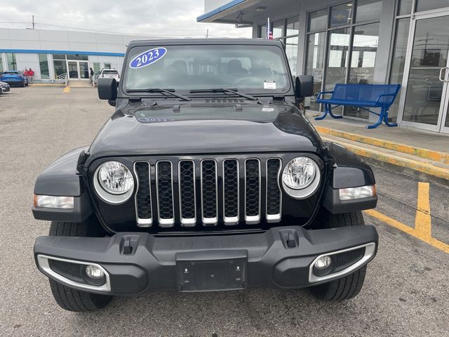 2023 Jeep Gladiator Overland