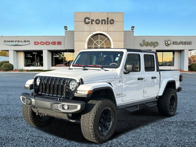 2023 Jeep Gladiator Overland