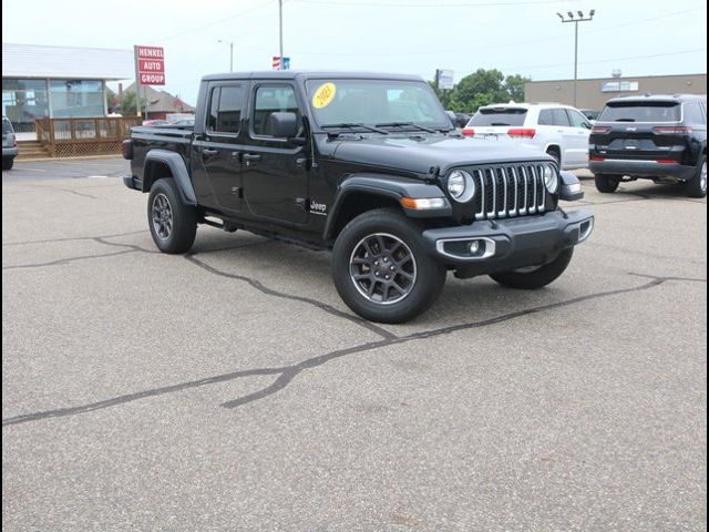 2023 Jeep Gladiator Overland