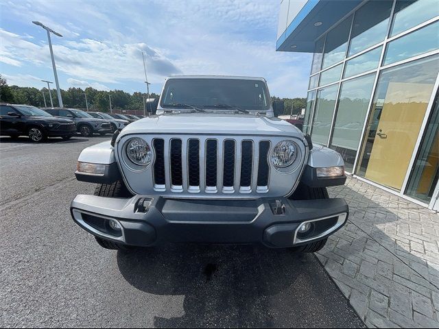 2023 Jeep Gladiator Overland