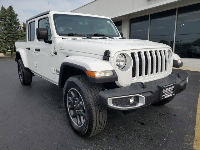 2023 Jeep Gladiator Overland